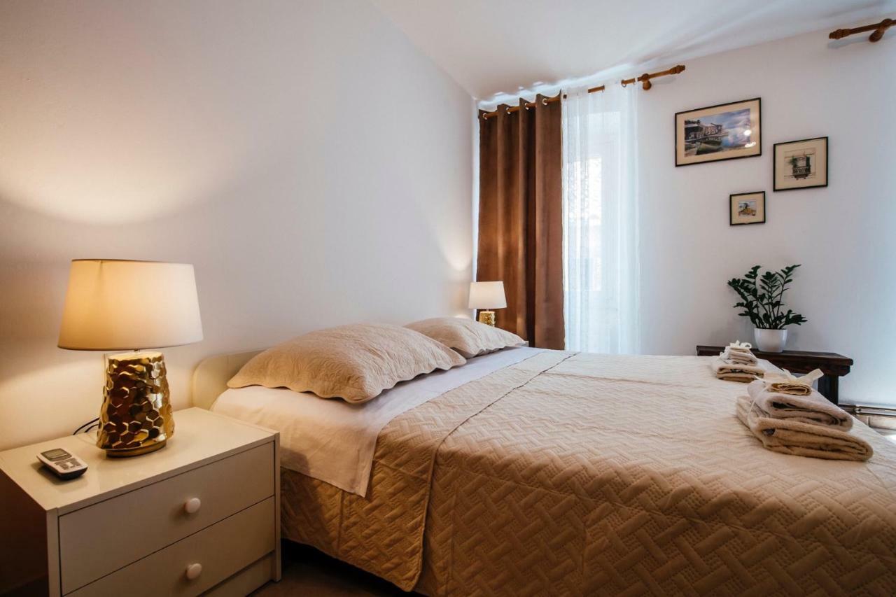 Heart Of Town Apartment Zadar Ngoại thất bức ảnh