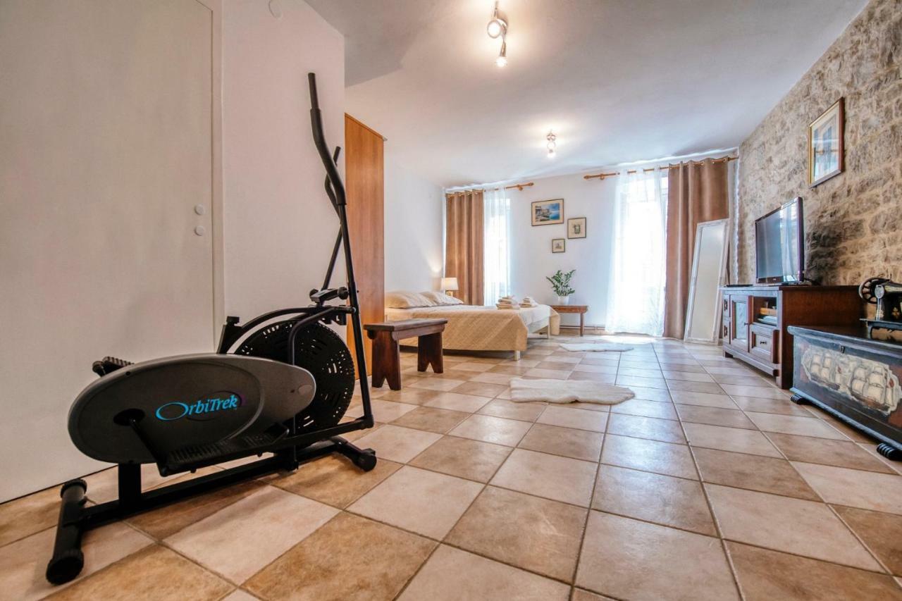 Heart Of Town Apartment Zadar Ngoại thất bức ảnh